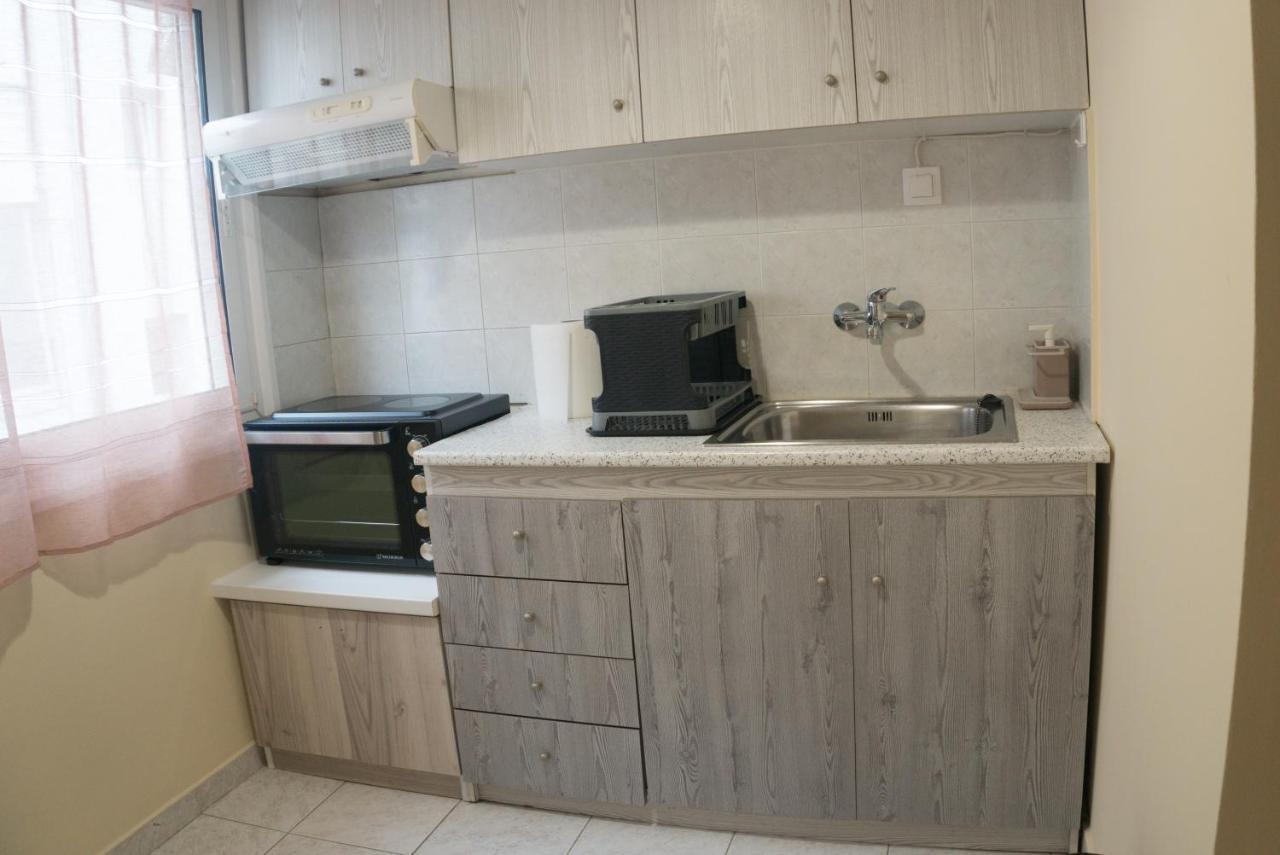 Modern Cozy Apartment In Kalamaria Luaran gambar